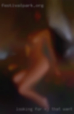 Looking for a beautiful lady NJ that want to fuck or couples.